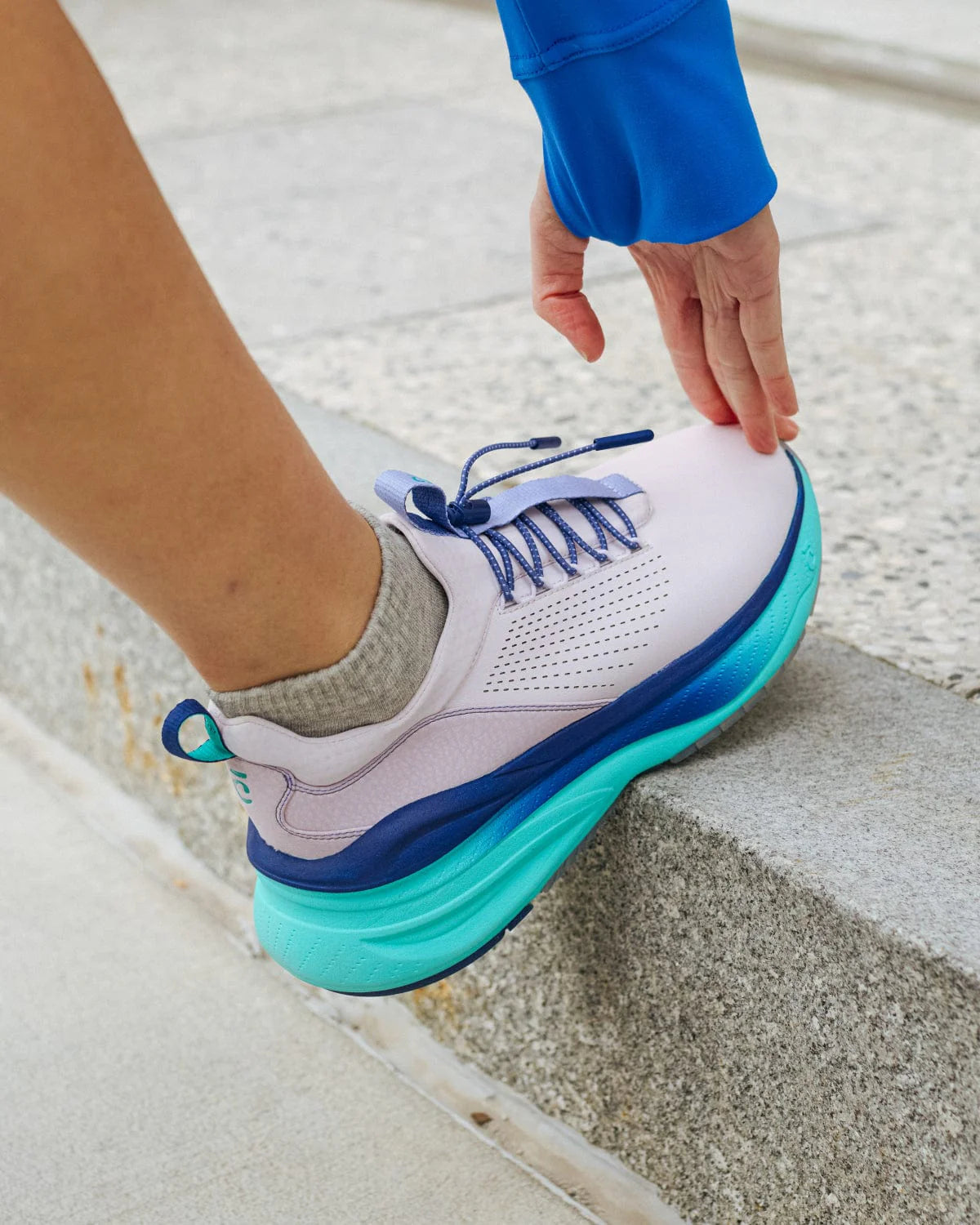 Clove Supercush™ Forte - Cloud Grey / Aqua Blue