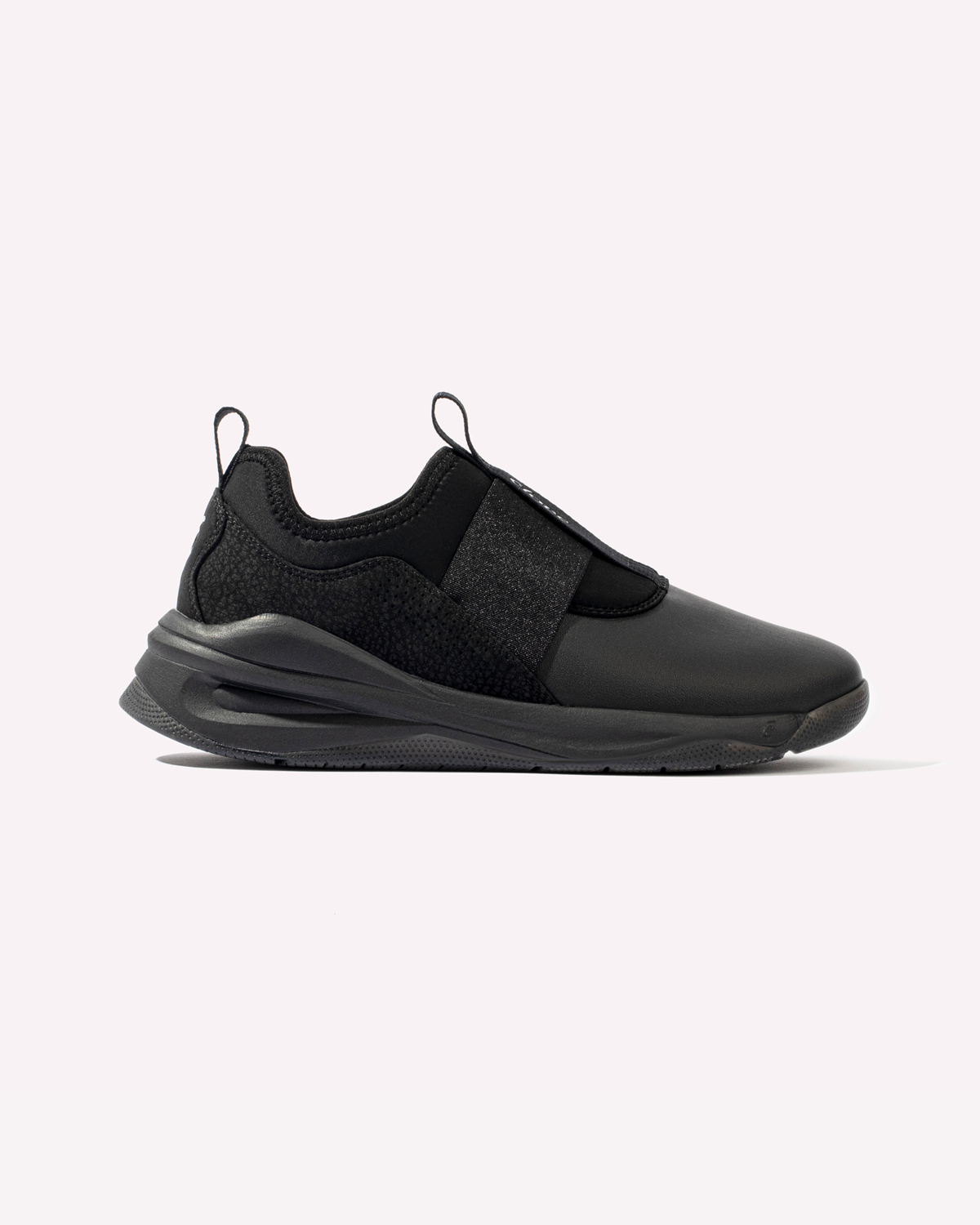 Clove Solo - All Black