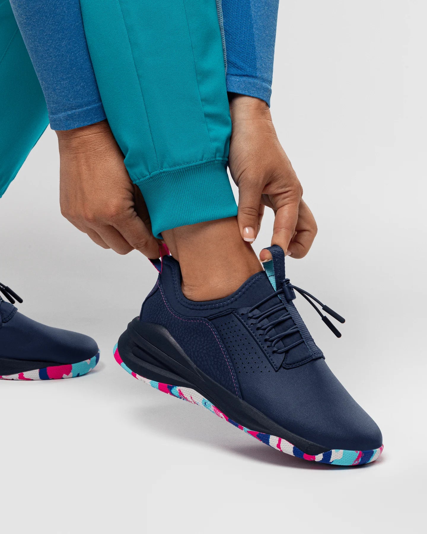 Clove Classic - Navy Arctic Pop